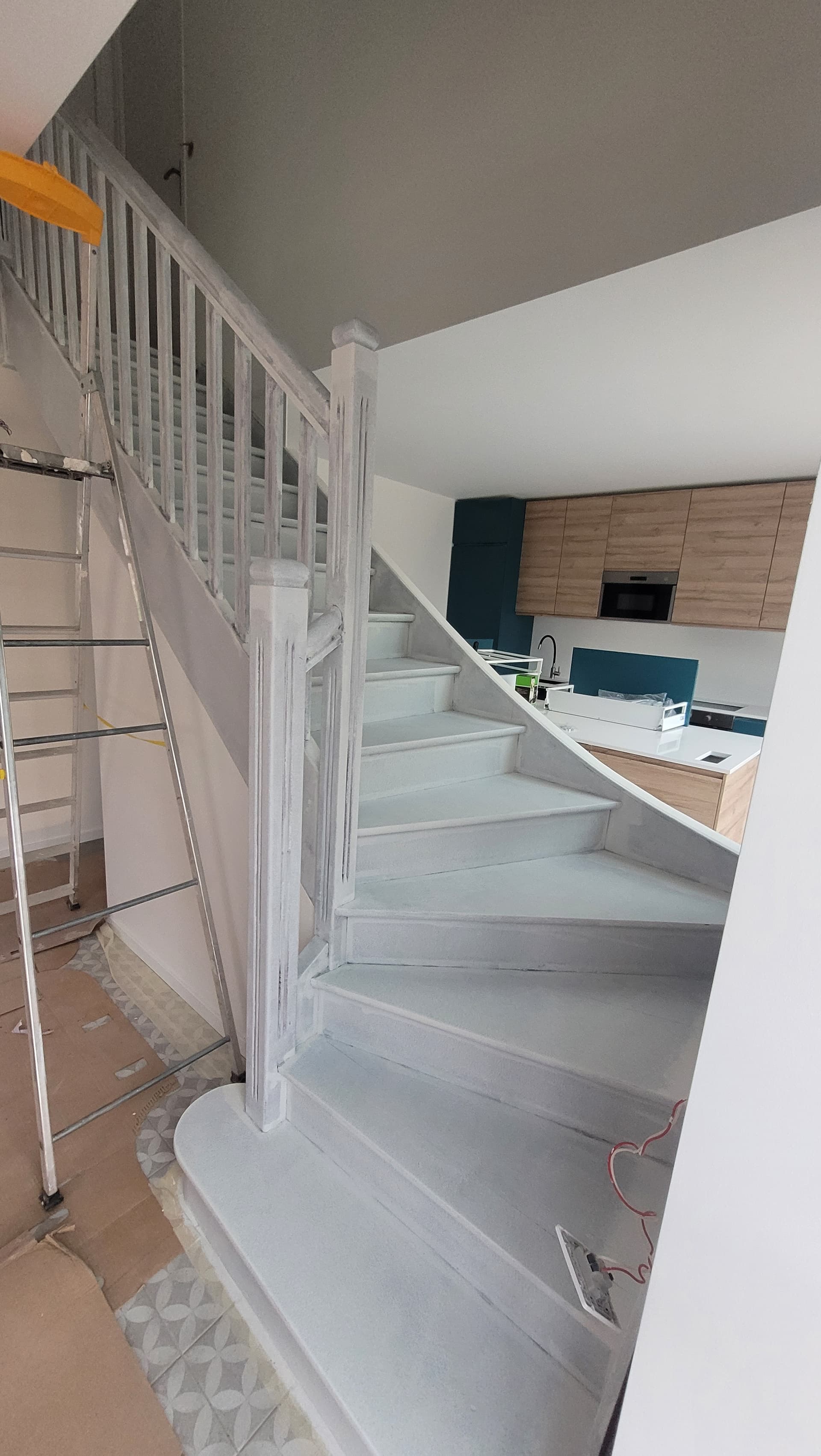 Rénovation d'un vielle escalier bois en une escalier moderne - Photo 3